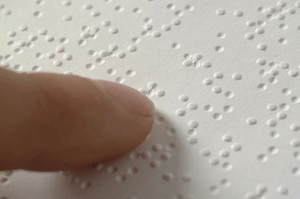 Lecture en braille